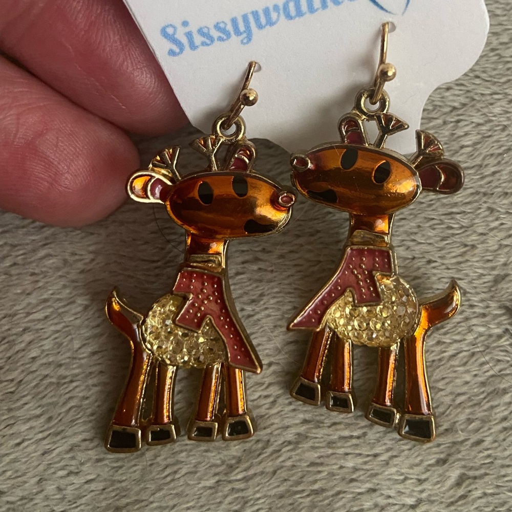 Holiday earrings, reindeer with scarf